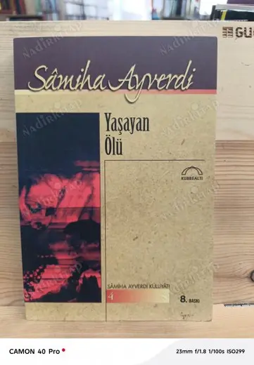 Yaşayan Ölü