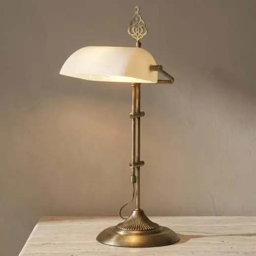 Cam Başlıklı Eskitme Masa Lambası