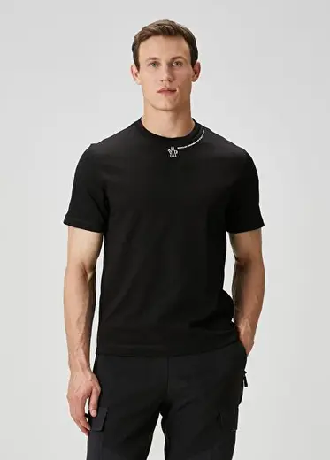 Siyah T-shirt