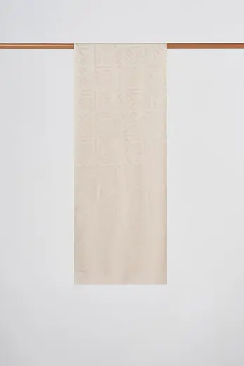 Labyrinth Pattern Shawl Stone