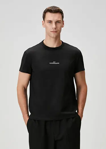 Siyah T-shirt