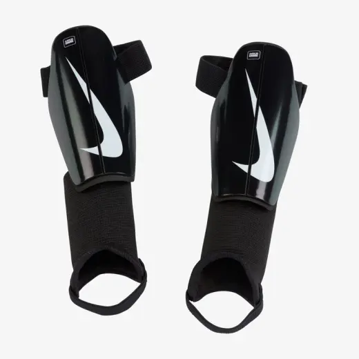 Nike Charge Çocuk Siyah Tekmelik