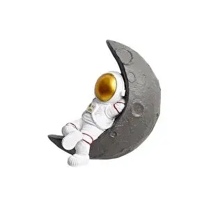 Vivense Ay Üstünde Yatan Astronot, Gold
