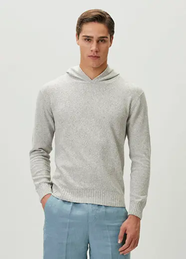 Gri Kapüşonlu Sweatshirt