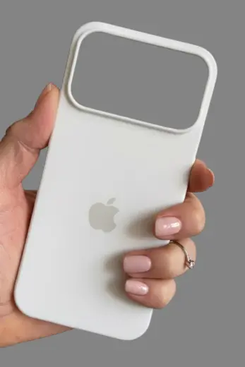 Iphone 17 Pro Max Uyumlu Kılıf Logolu Lansman Soft Yumuşak Içi Kadife Silikon Kapak Beyaz