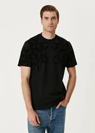 Siyah Omuzu Baskılı T-shirt