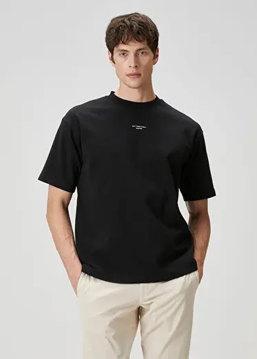 Siyah Logo Baskılı T-shirt