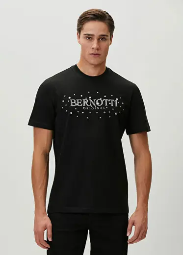 Siyah Logo Baskılı Trok Detaylı T-shirt