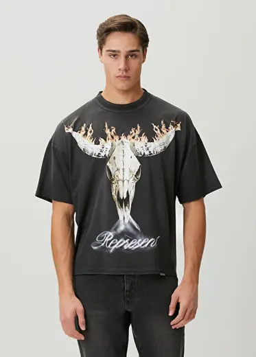 Antrasit Yıpratma Detaylı Baskılı T-shirt
