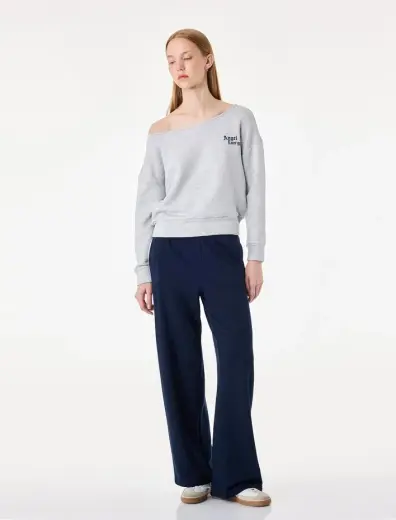 Modal Karışımlı Kayık Yaka Uzun Kollu Arkası Melek Baskılı Sweatshirt