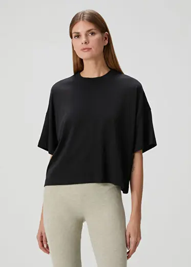 Boxy Fit Siyah T-shirt