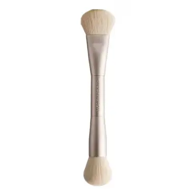 The Blush Brush