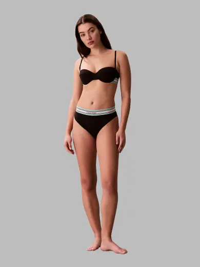 Kadın Bikini Altı