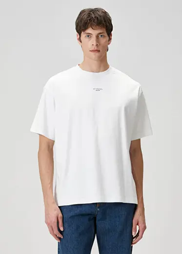 Beyaz Logo Baskılı T-shirt