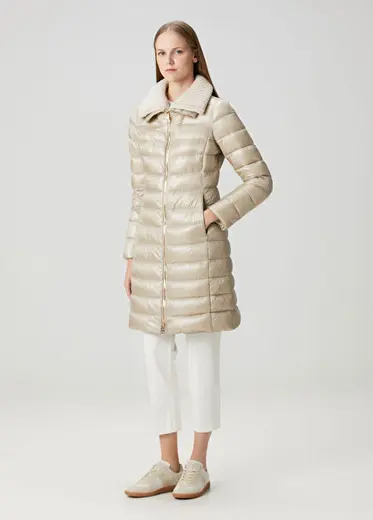 Bej Yaka Detaylı Puffer Mont