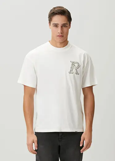 Beyaz Logo Baskılı T-shirt