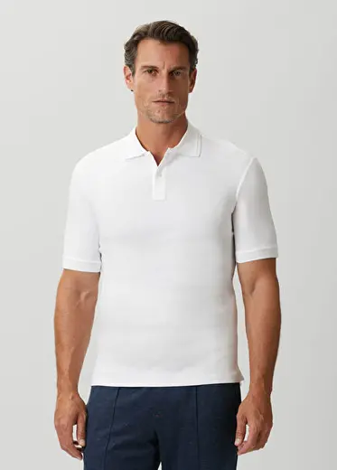 Beyaz Polo Yaka T-shirt