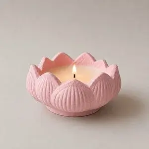 Karra Art El Yapımı Lotus Çiçeği Tasarımlı Dekoratif Soya Wax Mumluk