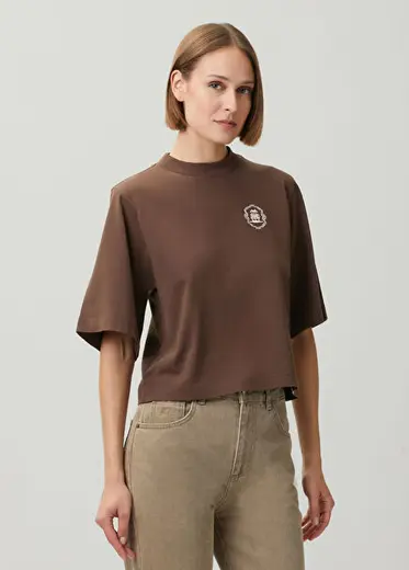 Kahverengi Logolu T-shirt