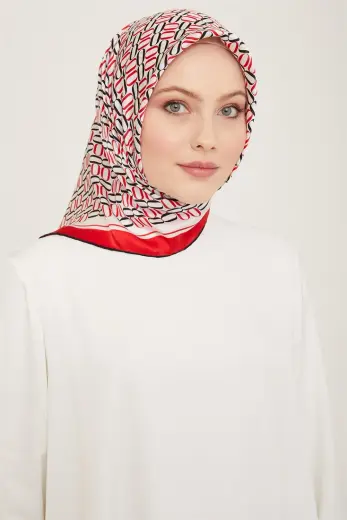 Armine Klasik Desenli Sura İpek Eşarp 24YA9149 50 31