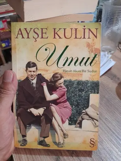 UMUT - HAYAT AKAN BİR SUDUR-İmzalı 1.baskı