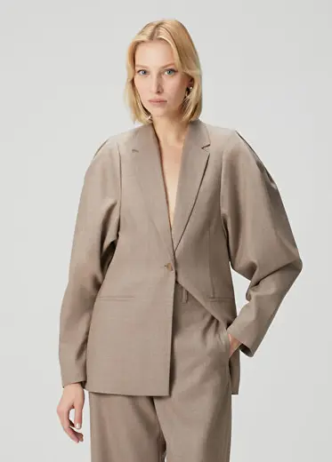 Koyu Bej Yün Blazer