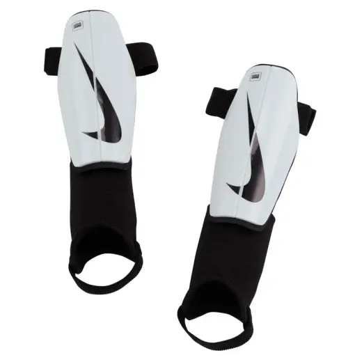 Nike Charge Çocuk Beyaz Futbol Tekmeliği