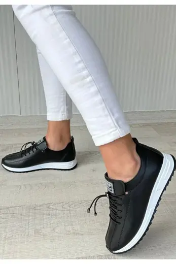 Siyah Suni Deri Bağcıklı Kadın Sneaker Ayakkabı