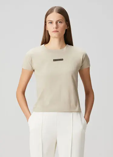 Bej T-shirt