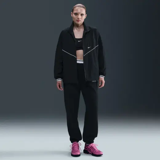 Nike Sportswear Kadın Siyah Ceket