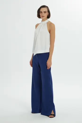 Halter Yakalı Yanları Yırtmaçlı Saten Bluz