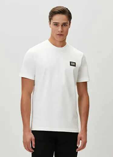 Beyaz Logo Baskılı T-shirt