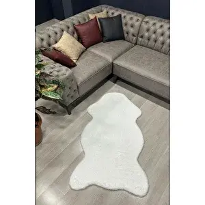 Crea Halı Beyaz Suni Tavşan Post - 1002b 120x180 cm
