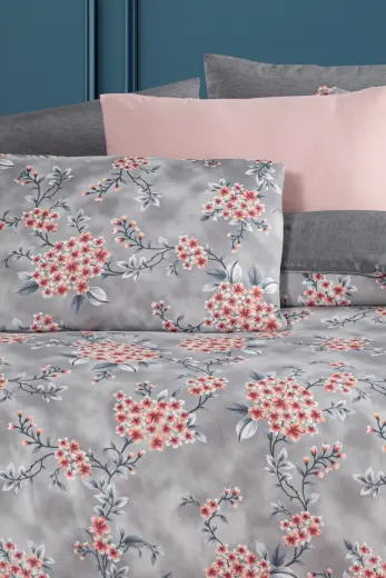 Mystory Home Lastikli Çarşaflı Çift Kişilik Nevresim Takımı Redwin Kırmızı-füme Kırmızı - Füme