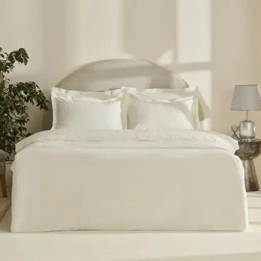 Karaca Home Rayas Brodeli Nakışlı %100 Pamuk Çift Kişilik Nevresim Takımı Beyaz