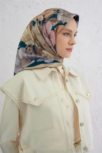 Armine Çiçek Desenli Saf İpek Twill Eşarp 9403D 37