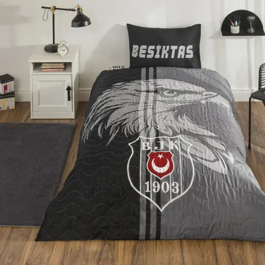 Taç Lisanslı Kapitoneli -Beşiktaş Taraftar- Lastikli Çarşaflı Tek Kişilik 4 Mevsim Nevresim Takımı