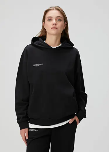 Siyah Kapüşonlu Sweatshirt