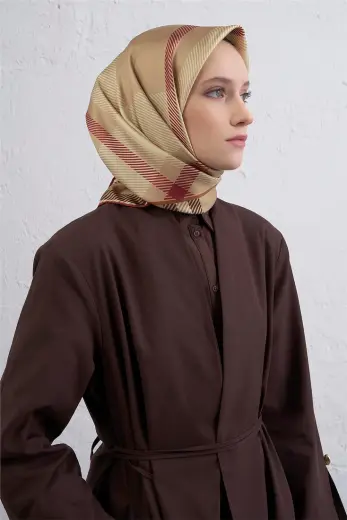 Armine Geometrik Desenli Saf İpek Twill Eşarp 9418D 05