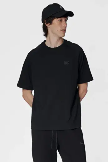 TECH LOOSE TEE KISA KOLLU TİŞÖRT Siyah Unisex Tişört