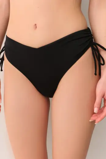 Siyah Yanı Büzgülü Bikini Alt