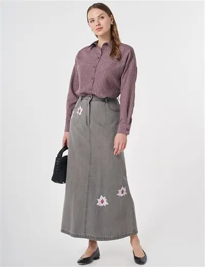 Çiçek Aplikeli Denim Etek Antrasit