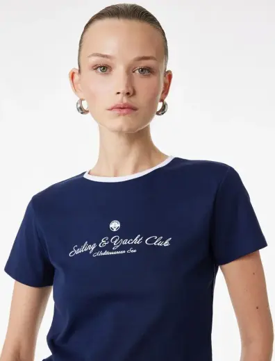Slim Fit Bisiklet Yaka Kısa Kollu Pamuklu Baskılı Tişört