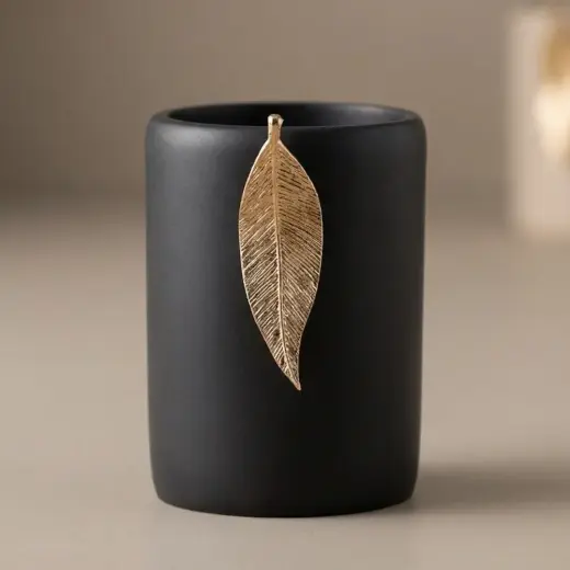 Leaf Diş Fırçalık Siyah Altın