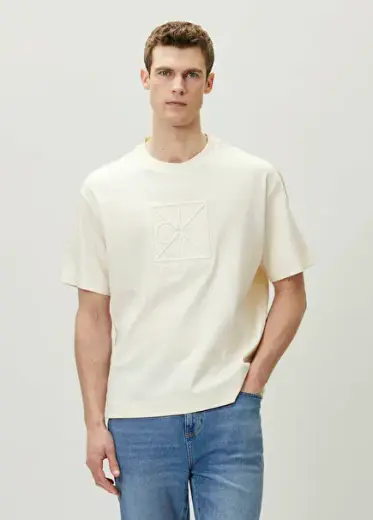 Kırık Beyaz T-shirt