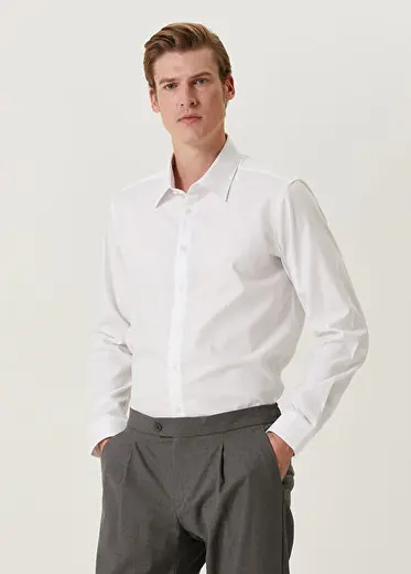 Custom Fit Beyaz Gömlek