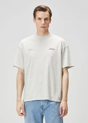 Gri Logo Baskılı T-shirt