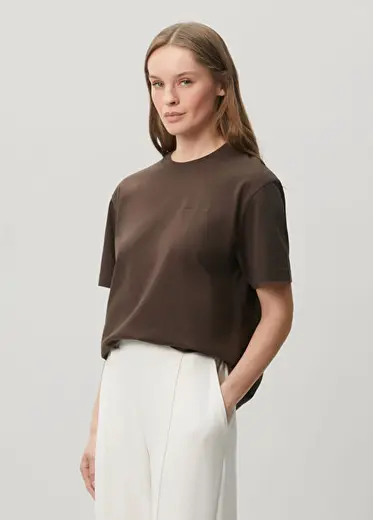 Kahverengi T-shirt
