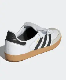 adidas Samba LT 4