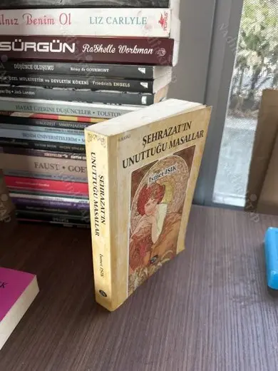 ŞEHRAZAT'IN UNUTTUĞU MASALLAR